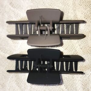 2 Hair Claws, Grey and Black